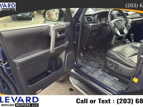 Used 2014 Toyota 4Runner Limited image 27