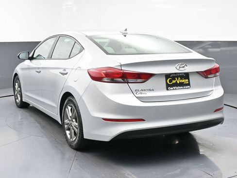 Used 2018 Hyundai Elantra SEL image 7