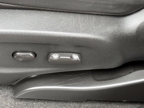 Used 2016 Buick Encore AWD image 15