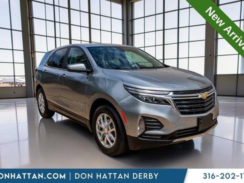 Used 2024 Chevrolet Equinox LT FWD image 35