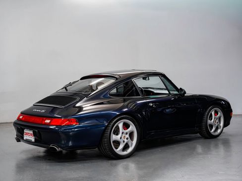 Used 1996 Porsche 911 Carrera 4S AWD/4WD image 3