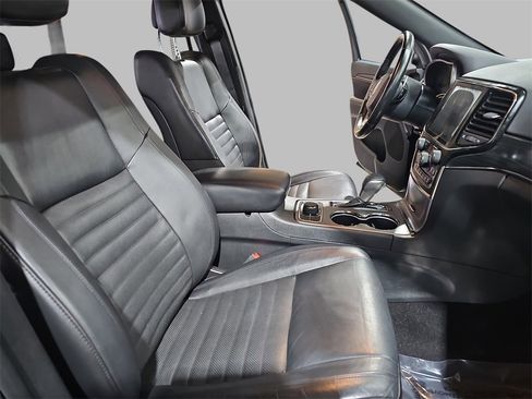 Used 2020 Jeep Grand Cherokee Limited X image 10