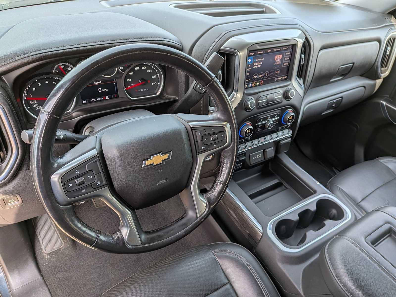 Used 2020 Chevrolet Silverado 1500 LTZ w/ LTZ Plus Package AWD/4WD image 14