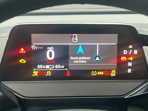 Used 2023 Volkswagen ID.4 Pro image 21