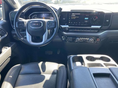 Used 2025 GMC Sierra 1500 SLT RWD image 10