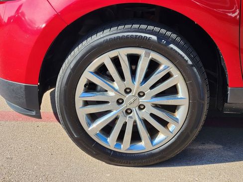 Used 2012 Lincoln MKX FWD image 10