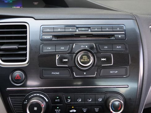 Used 2013 Honda Civic HF image 26