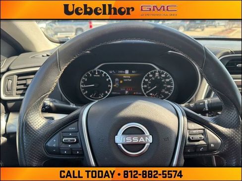 Used 2023 Nissan Maxima SV w/ Floor Mat Group image 25