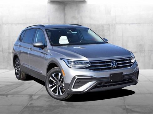 Certified 2024 Volkswagen Tiguan S image 2