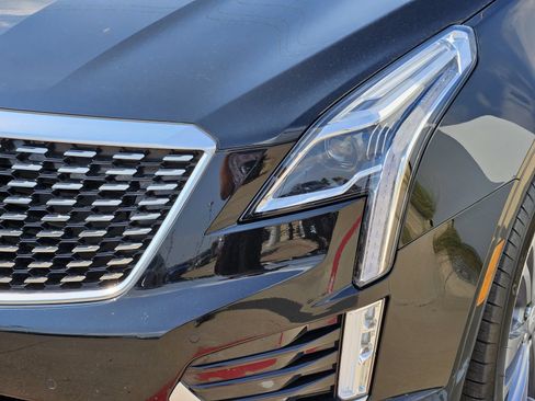 Certified 2025 Cadillac XT5 Premium Luxury FWD image 10
