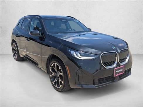 Used 2025 BMW X3 xDrive30 AWD/4WD image 3