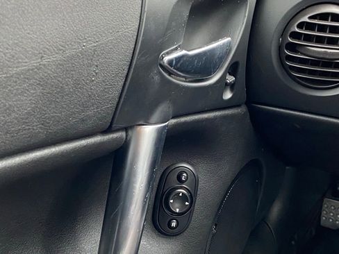 Used 2003 Dodge Viper SRT-10 image 17