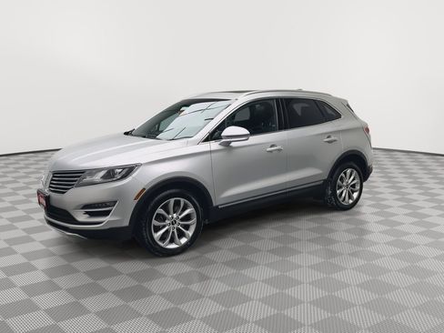 Used 2016 Lincoln MKC Select w/ Select Plus Package image 38