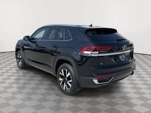 Certified 2023 Volkswagen Atlas Cross Sport SE AWD/4WD image 8