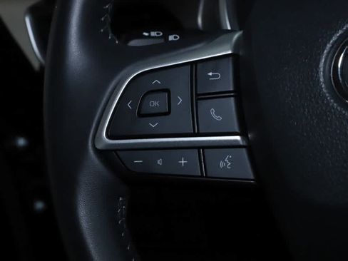 Used 2026 Toyota Highlander XLE AWD/4WD image 22