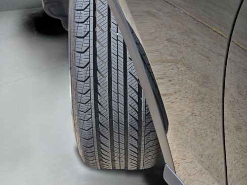 Certified 2026 Mercedes-Benz GLC 300 image 11