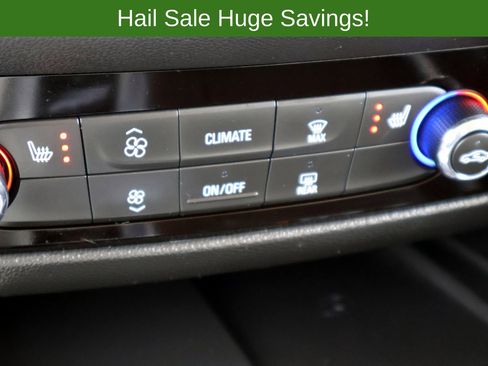 Used 2023 Buick Enclave Essence w/ Sport Touring Edition FWD image 23