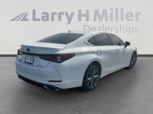Used 2019 Lexus ES 350 F Sport w/ Accessory Package image 5