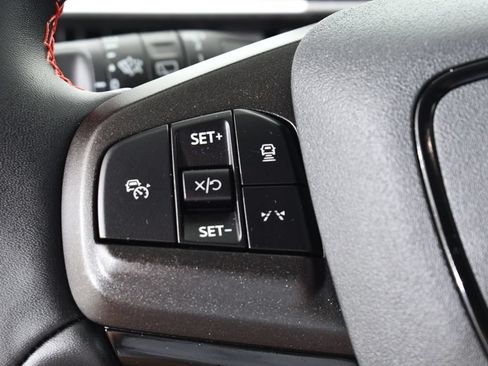 Used 2025 Ford Mustang Mach-E Premium w/ Sport Appearance Package AWD/4WD image 32