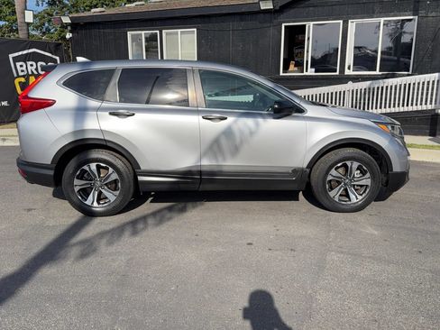 Used 2017 Honda CR-V LX image 8