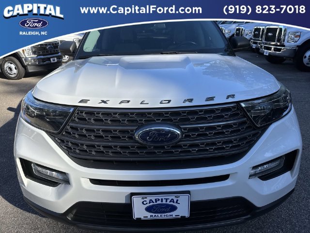 Certified 2021 Ford Explorer XLT w/ Equipment Group 202A AWD/4WD image 10
