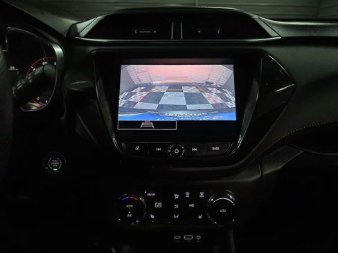 Used 2021 Chevrolet TrailBlazer RS w/ Convenience Package image 25