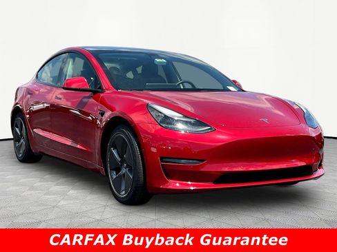 Used 2022 Tesla Model 3 Standard Range RWD image 3