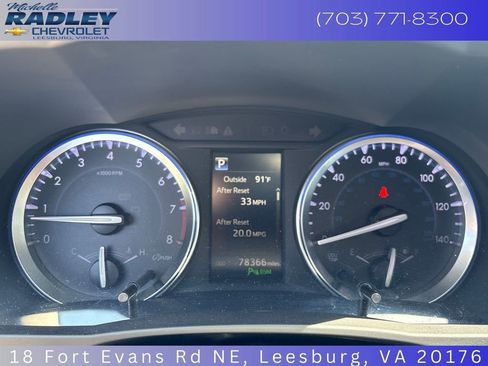 Used 2019 Toyota Highlander Limited AWD/4WD image 17