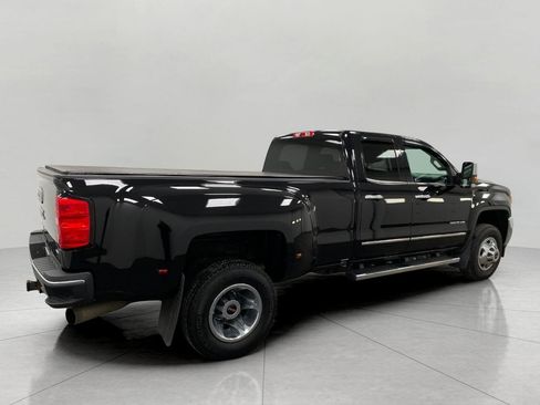 Used 2018 GMC Sierra 3500 SLT image 2