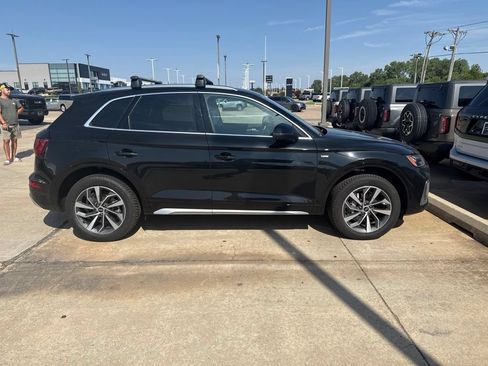 Used 2023 Audi Q5 2.0T Premium Plus w/ Premium Plus Package AWD/4WD image 6