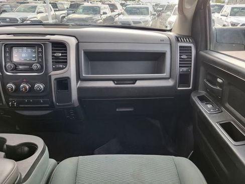 Used 2018 RAM 2500 Tradesman w/ Chrome Appearance Group AWD/4WD image 26