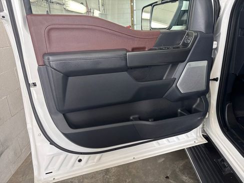 Used 2023 Ford F150 Lariat w/ Equipment Group 502A High image 13