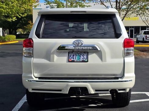 Used 2012 Toyota 4Runner Limited image 6