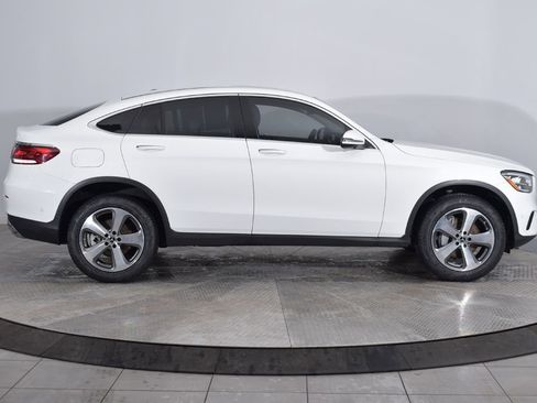Used 2023 Mercedes-Benz GLC 300 4MATIC Coupe image 8