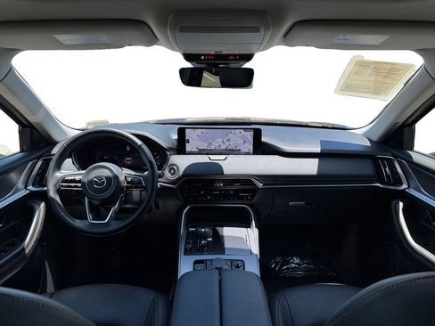 Certified 2025 MAZDA CX-70 3.3 Turbo w/ Premium Package AWD/4WD image 12