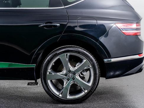 Used 2024 Genesis GV80 3.5T Advanced image 16