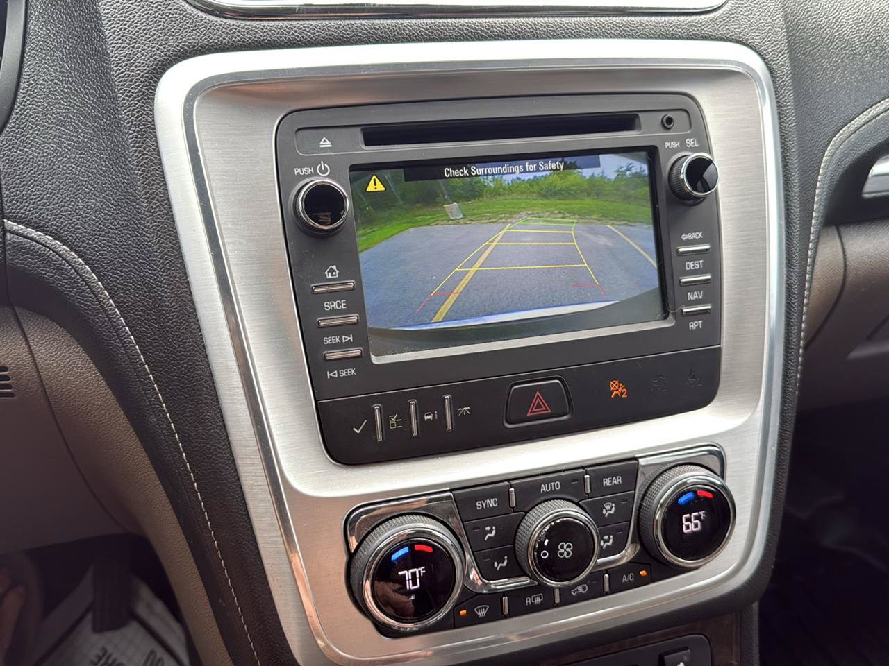 Used 2014 GMC Acadia SLT AWD/4WD image 18