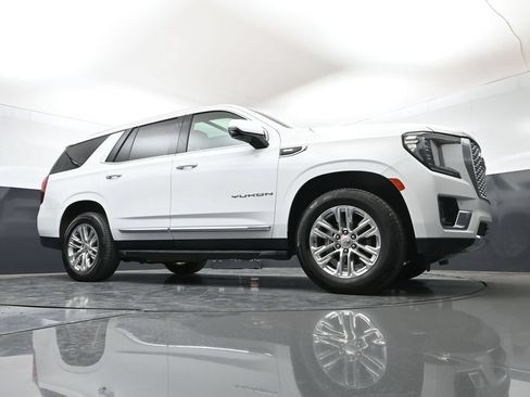 Used 2022 GMC Yukon SLT w/ SLT Premium Package RWD image 54