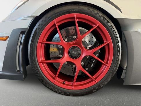 Used 2024 Porsche 911 GT3 RS RWD image 25