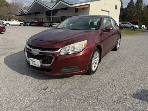 Used 2015 Chevrolet Malibu LT w/ Power Convenience Package FWD image 1