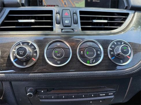 Used 2014 BMW Z4 sDrive28i image 18