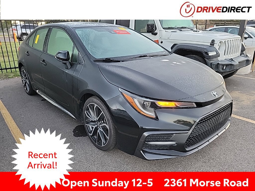 Used 2022 Toyota Corolla SE w/ SE Premium Package FWD image 1