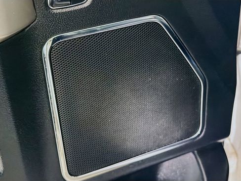 Used 2015 Ford F150 Lariat w/ Equipment Group 501A Mid image 21