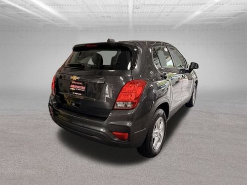 Used 2019 Chevrolet Trax LS FWD image 23