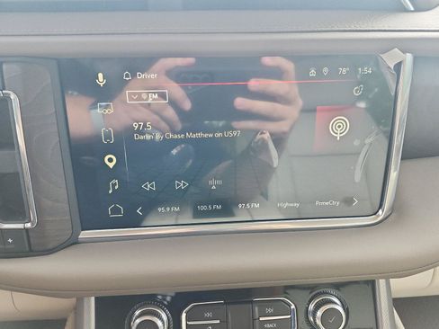 Certified 2023 GMC Yukon Denali AWD/4WD image 17