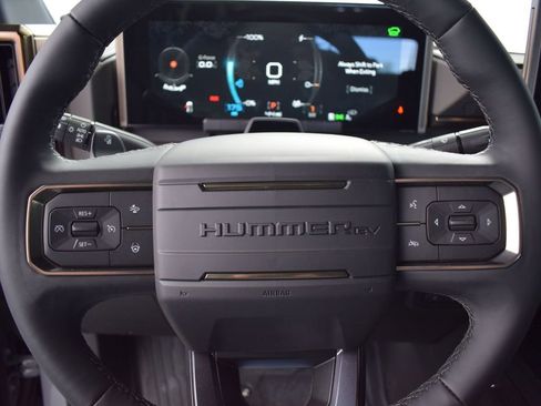 New 2024 GMC Hummer EV 2X w/ Extreme Off-Road Package image 32