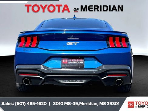 Used 2024 Ford Mustang GT Premium RWD image 4