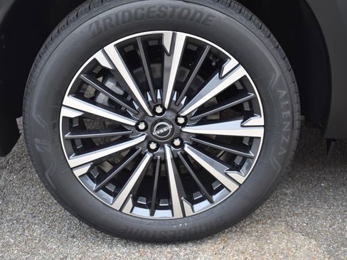 New 2026 Nissan Pathfinder Platinum w/ Cargo Package FWD image 13