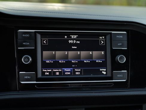 Used 2020 Volkswagen Jetta S w/ Driver Assistance Package image 12