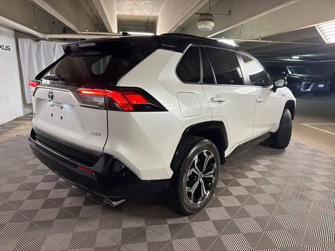 Used 2024 Toyota RAV4 XSE w/ Premium Package image 7